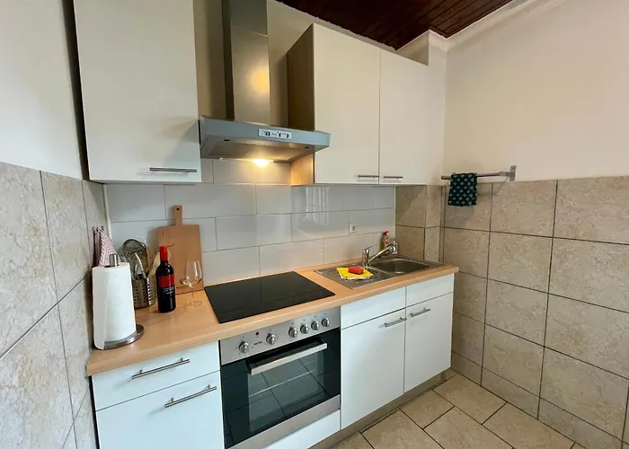 Elbershof * Montjoie